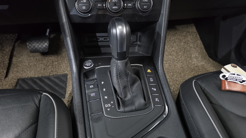 car Volkswagen Tiguan id359652 photo #9