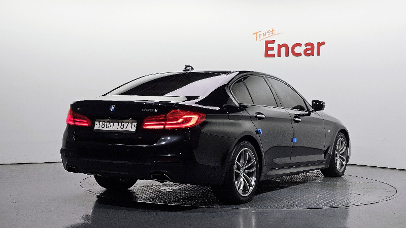 car BMW 5 Series id359668 photo #2