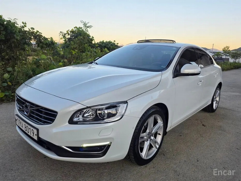 car Volvo S60 id359675 main photo