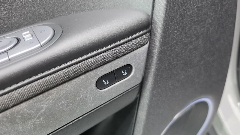 car Hyundai IONIQ 5 id359983 photo #19