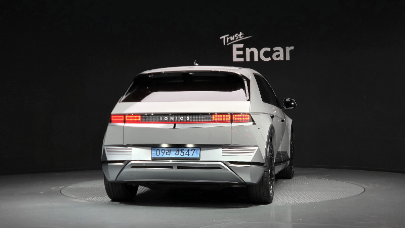 car Hyundai IONIQ 5 id359983 photo #4