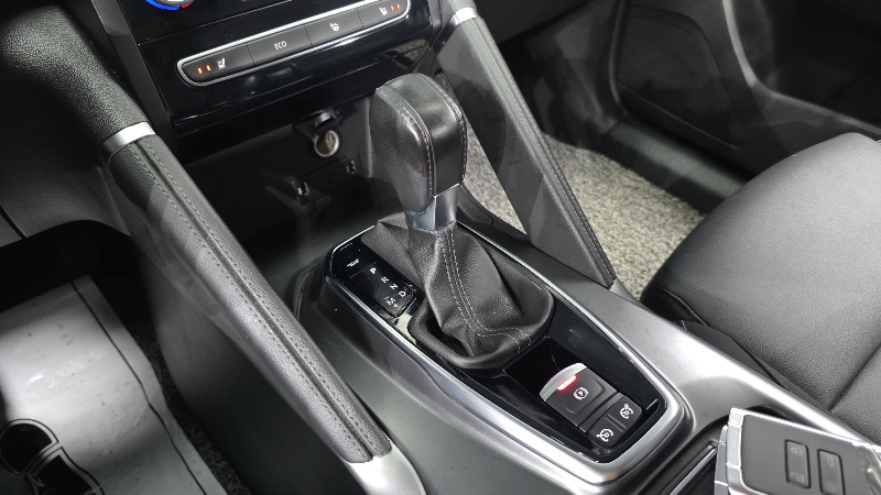 car Renault Samsung QM6 id360064 photo #9
