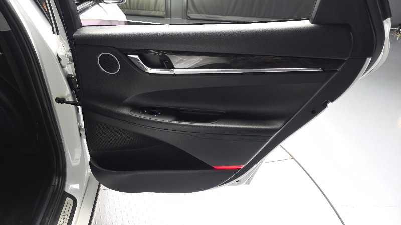 car Hyundai Grandeur id360072 photo #25