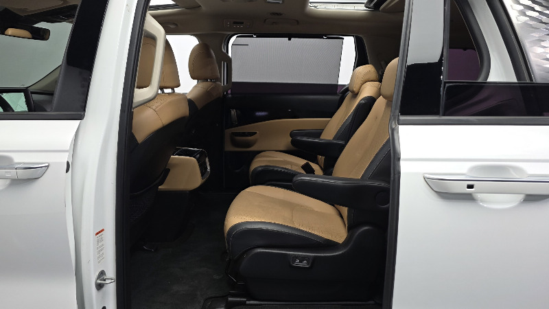 car KIA Carnival id360107 photo #26