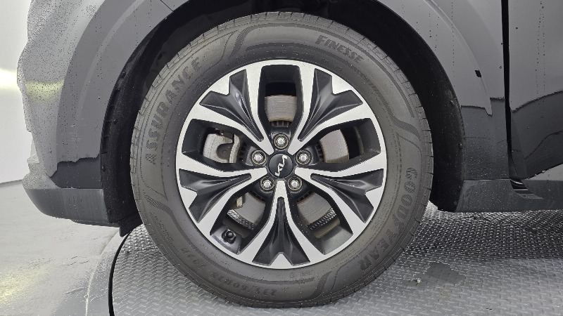 car KIA Carnival id360109 photo #5