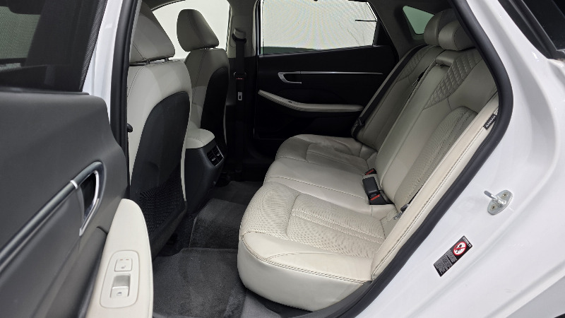 car Hyundai Sonata id360159 photo #26