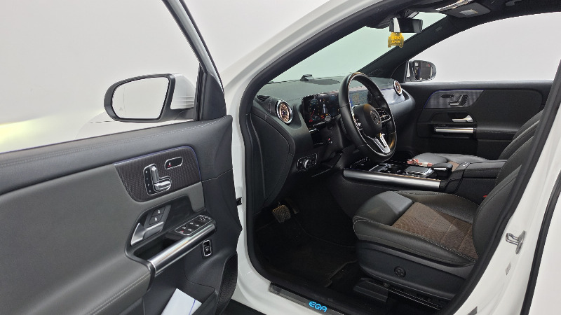 car Mercedes EQA id360186 photo #10