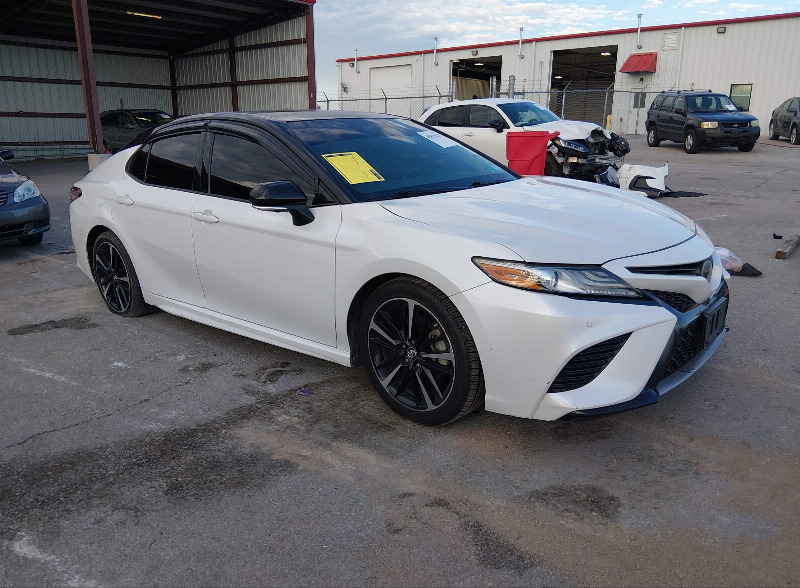 car Toyota Camry id360809 main photo