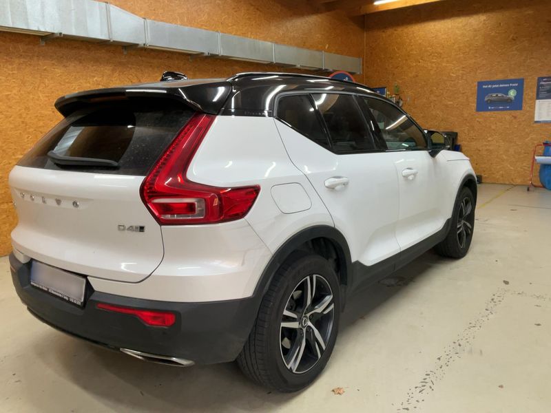 car Volvo XC40 id361077 photo #6