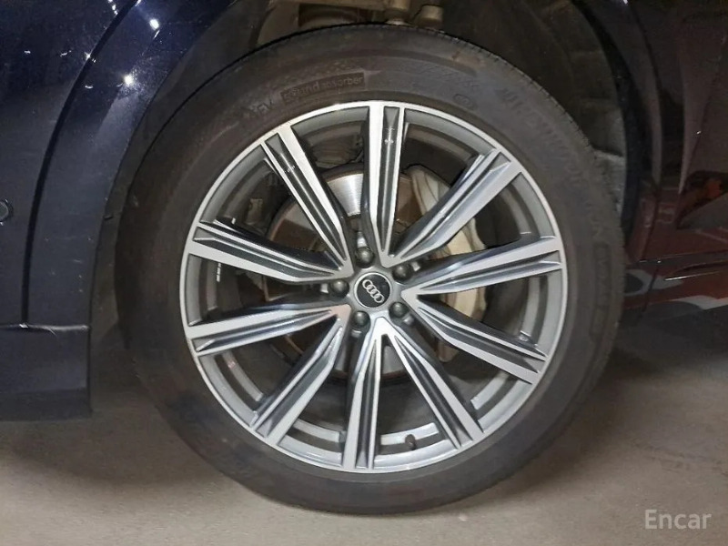 car Audi Q8 id361104 photo #5