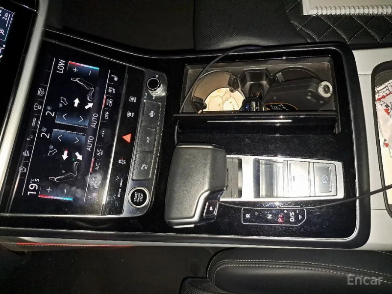 car Audi Q8 id361104 photo #9