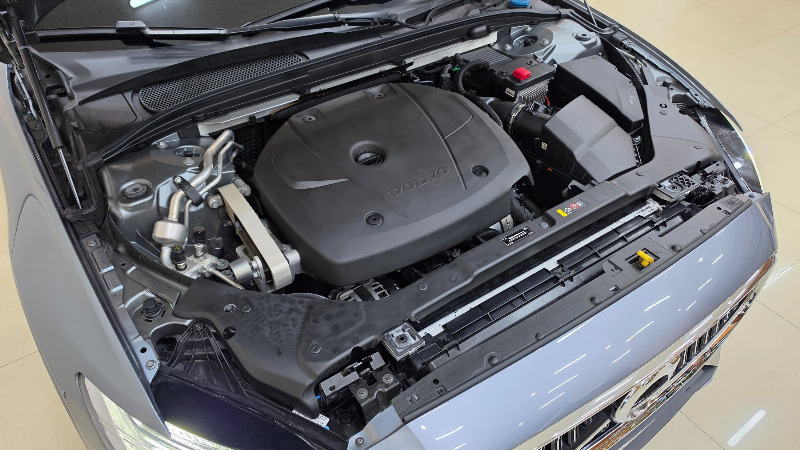 car Volvo S60 id361476 photo #7