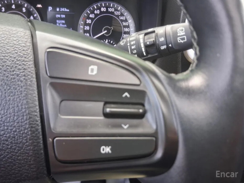 car Hyundai Venue id361613 photo #7