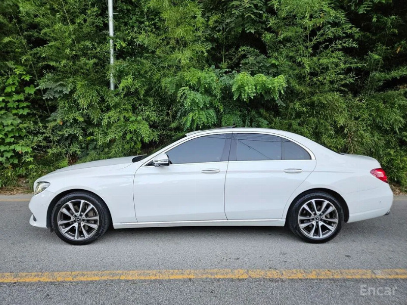 car Mercedes E-Class id362089 photo #3