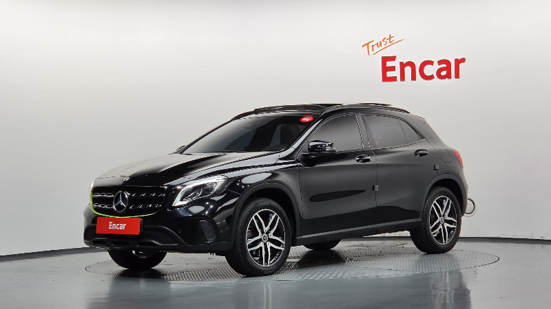 car Mercedes GLA id362128 main photo