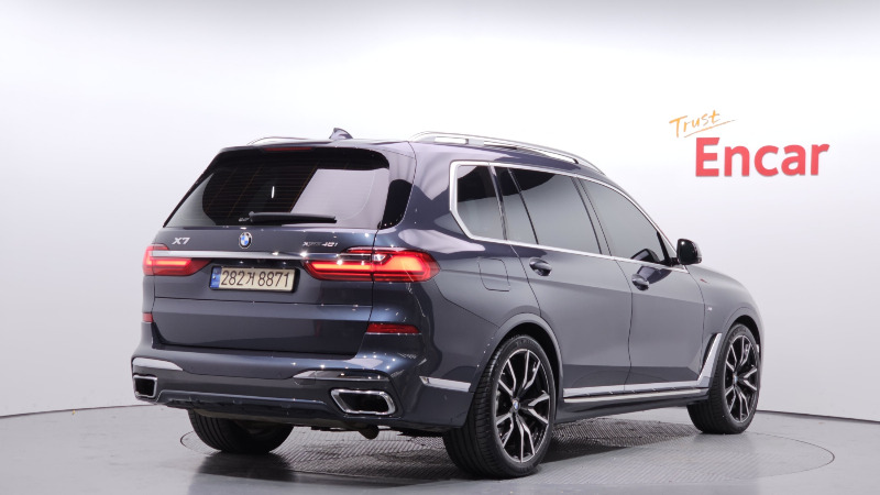 car BMW X7 id362331 photo #2
