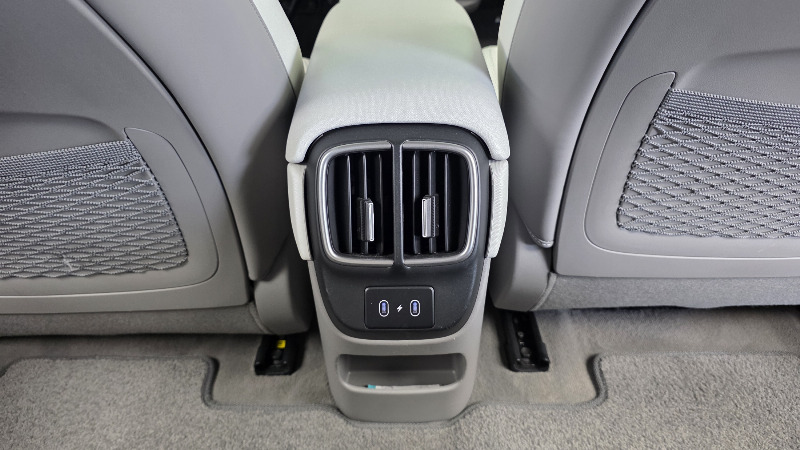 car Hyundai IONIQ 6 id362434 photo #19