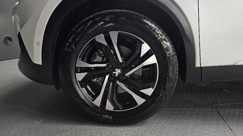 car Peugeot e2008 id362468 photo #5