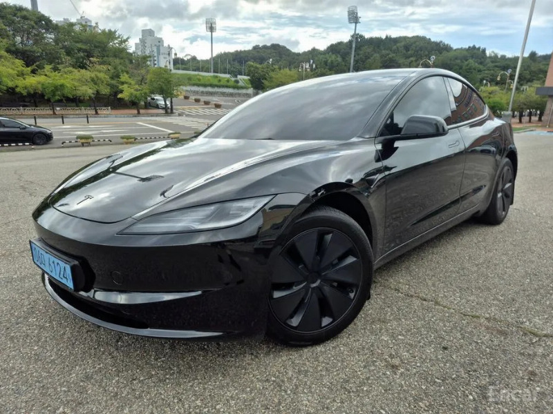 car Tesla Model 3 id362559 main photo