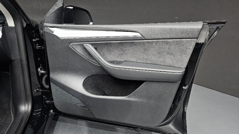 car Tesla Model Y id362620 photo #24