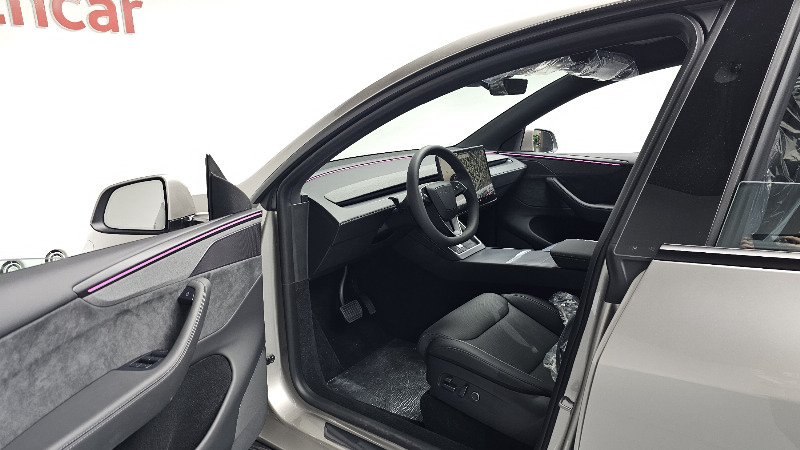 car Tesla Model Y id362702 photo #10