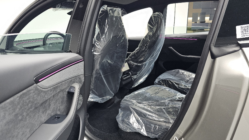 car Tesla Model Y id362702 photo #12