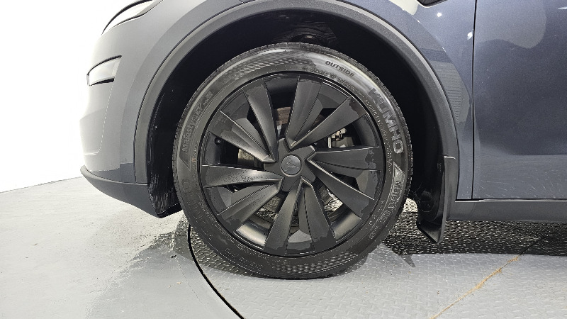 car Tesla Model Y id362708 photo #5