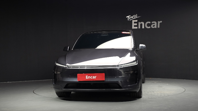 car Tesla Model Y id362769 photo #3