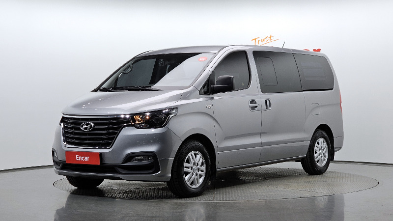car Hyundai Grand Starex id362799 main photo