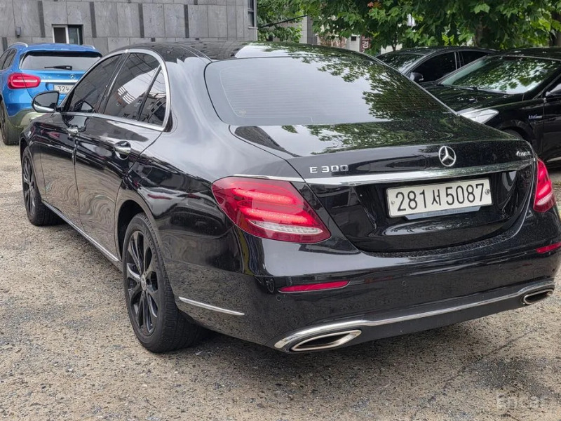 car Mercedes E-Class id362906 photo #2