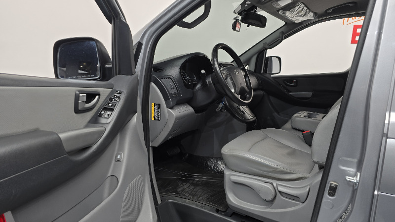 car Hyundai Grand Starex id363268 photo #10