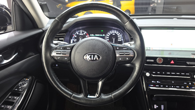car KIA K7 id363722 photo #13