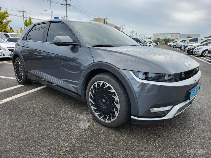 car Hyundai IONIQ 5 id363833 main photo