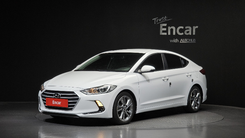 car Hyundai Avante id364116 main photo
