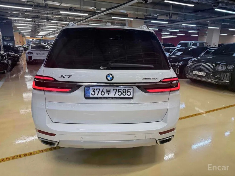 car BMW X7 id364312 photo #4