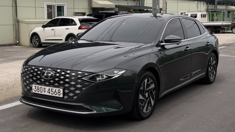 car Hyundai Grandeur id364471 main photo