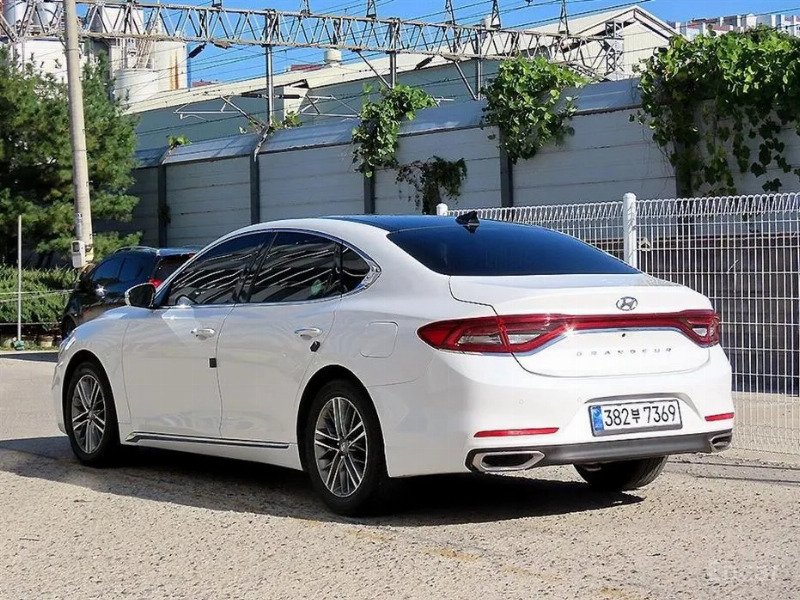 car Hyundai Grandeur id364500 photo #3