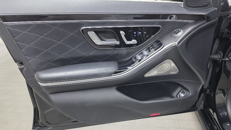 car Mercedes S-Class id364655 photo #24