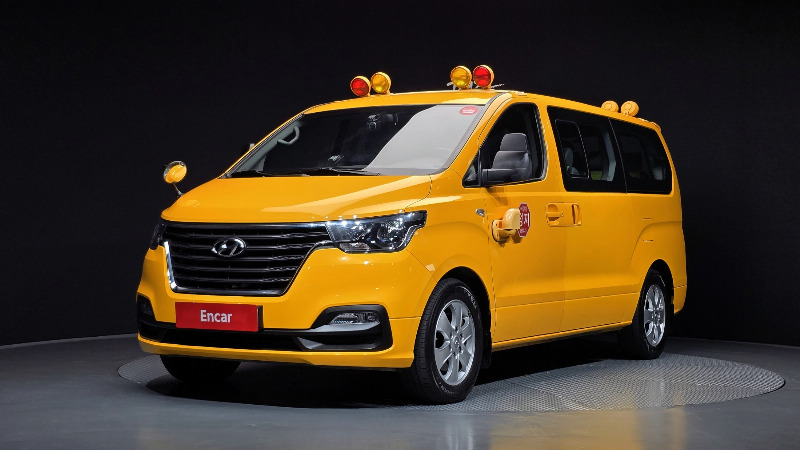 car Hyundai Grand Starex id364697 main photo