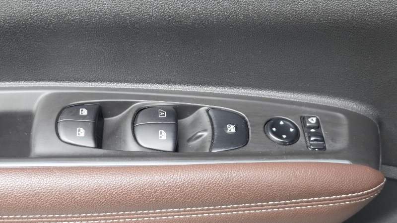 car Renault Samsung QM6 id364765 photo #11