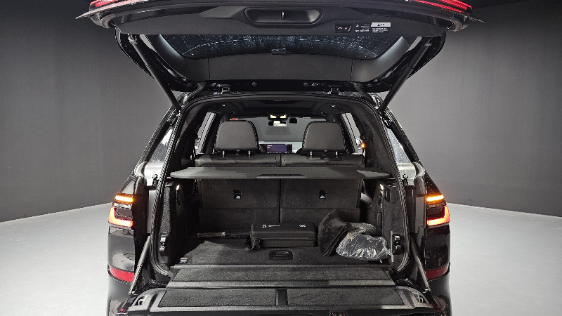 car BMW X7 id364882 photo #20