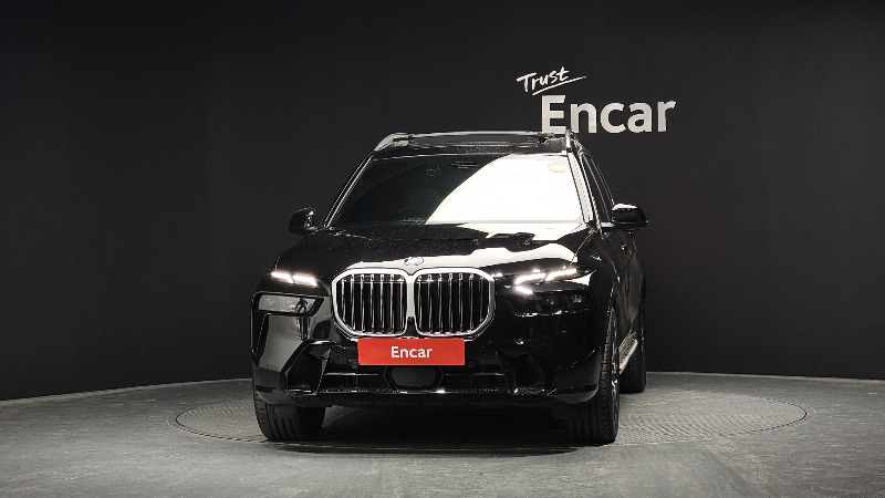 car BMW X7 id364882 photo #3