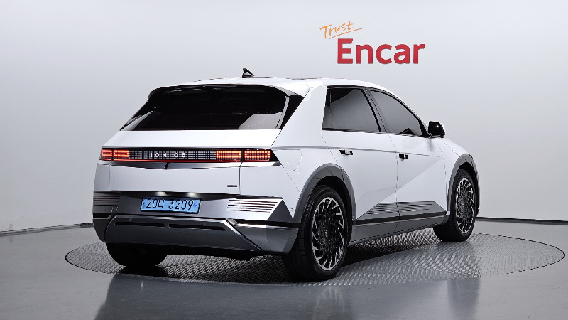 car Hyundai IONIQ 5 id364918 photo #2