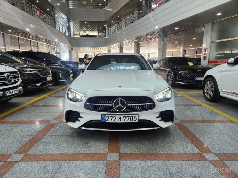 car Mercedes E-Class id365444 main photo
