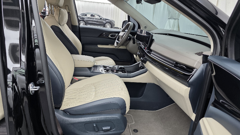 car KIA Carnival id365536 photo #26