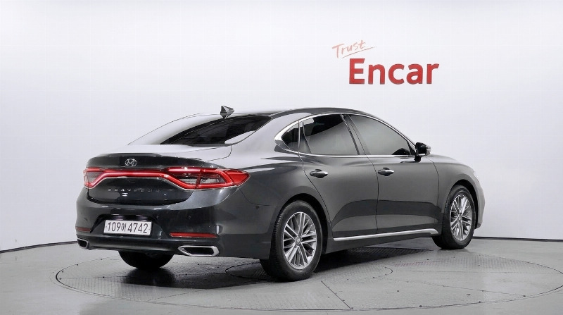 car Hyundai Grandeur id365564 photo #2