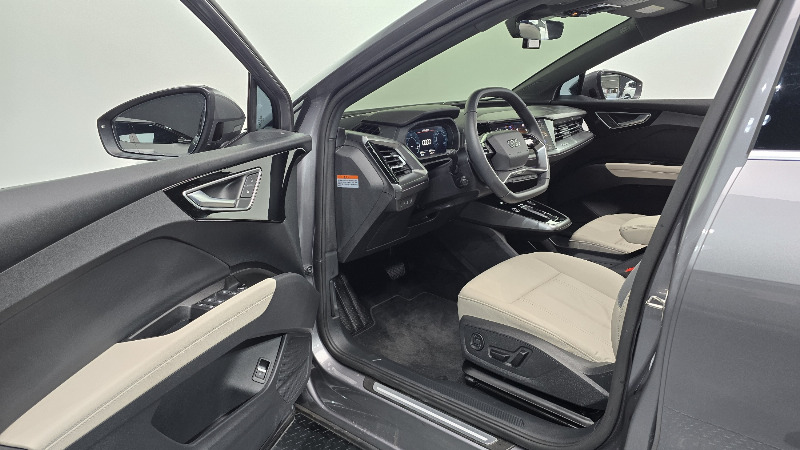 car Audi Q4 e-tron id365645 photo #10