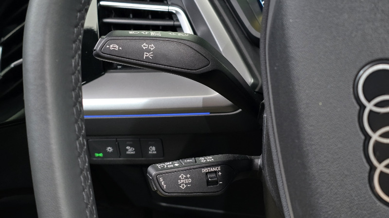 car Audi Q4 e-tron id365645 photo #14