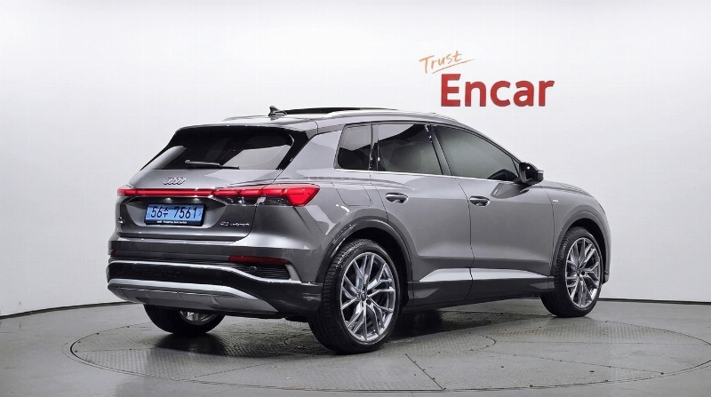 car Audi Q4 e-tron id365645 photo #2