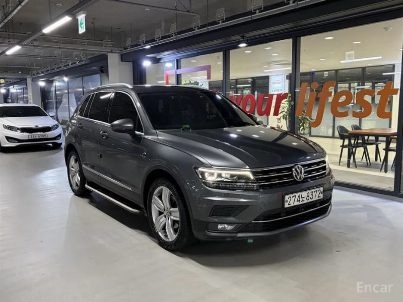 car Volkswagen Tiguan id365657 main photo